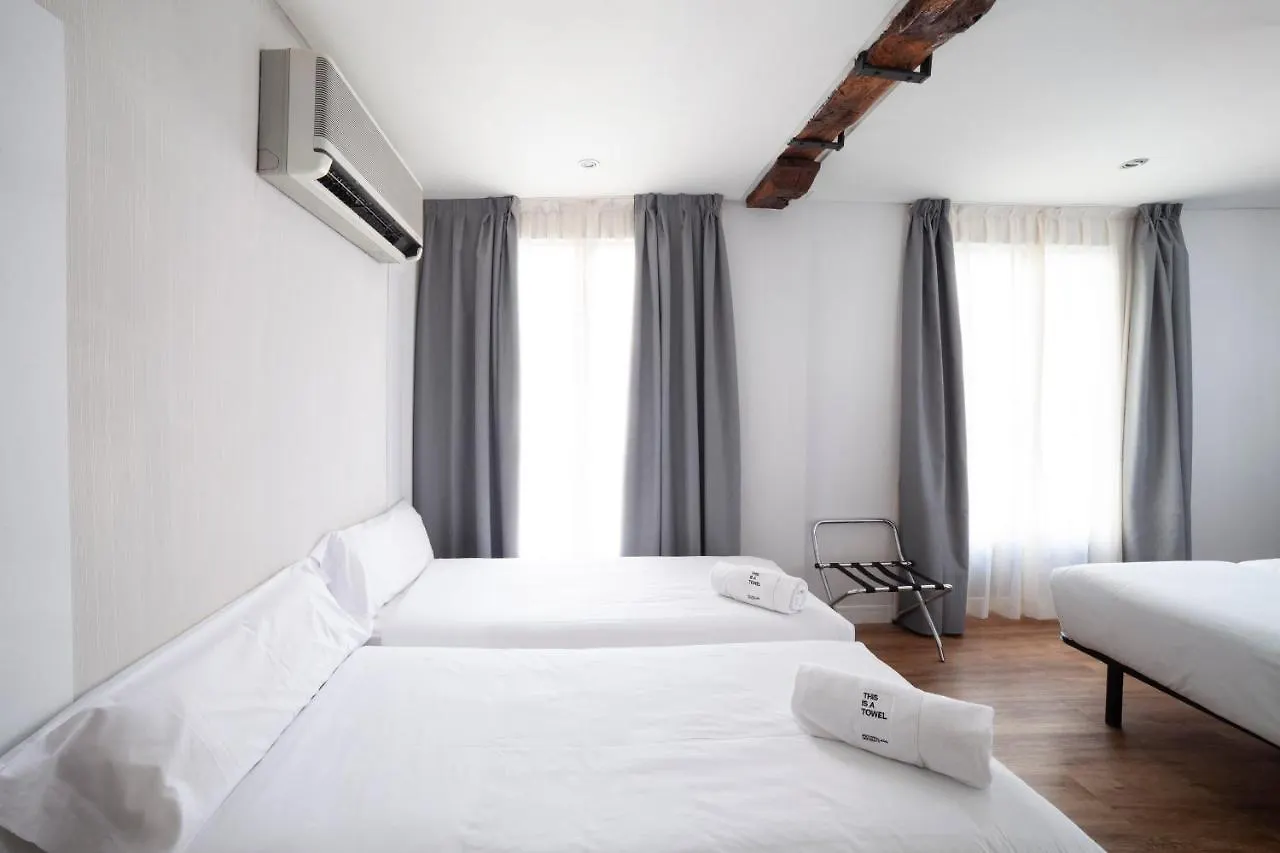 Petit Palace Arana Bilbao 3*,