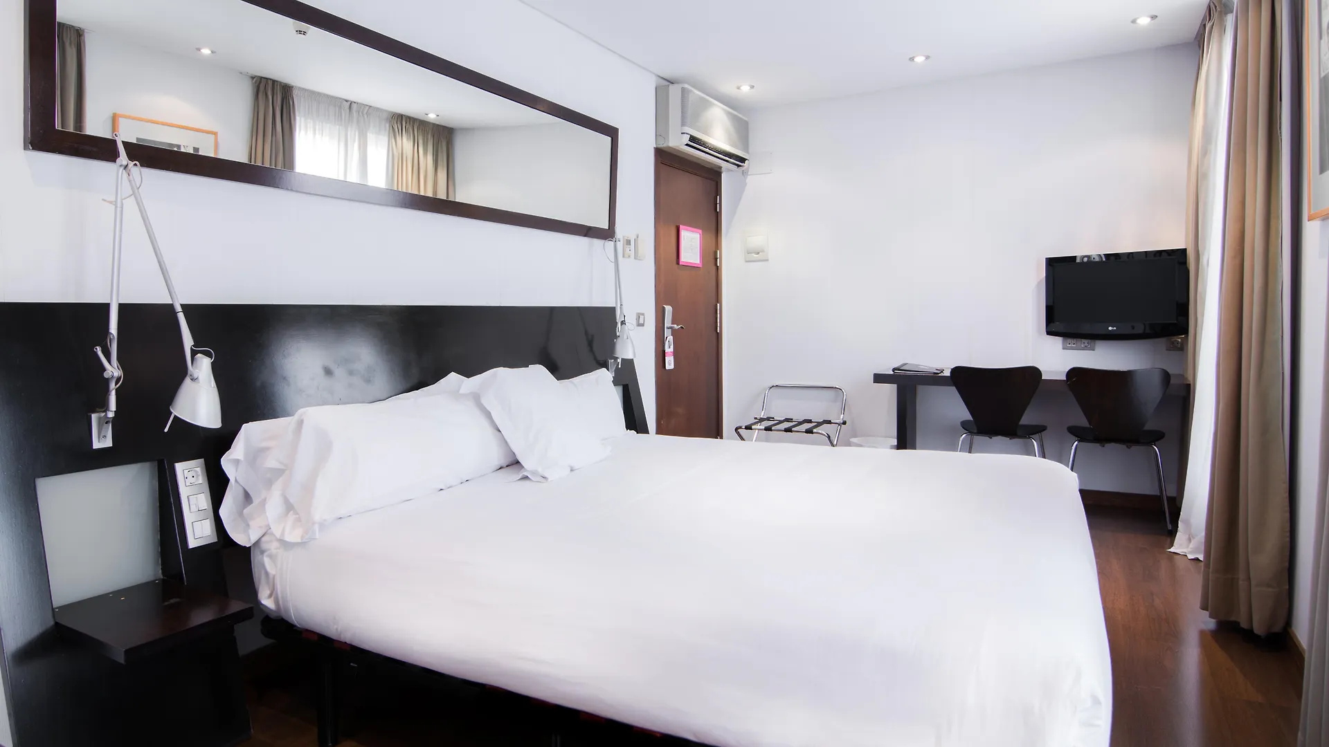 Hotel Petit Palace Arana Bilbao