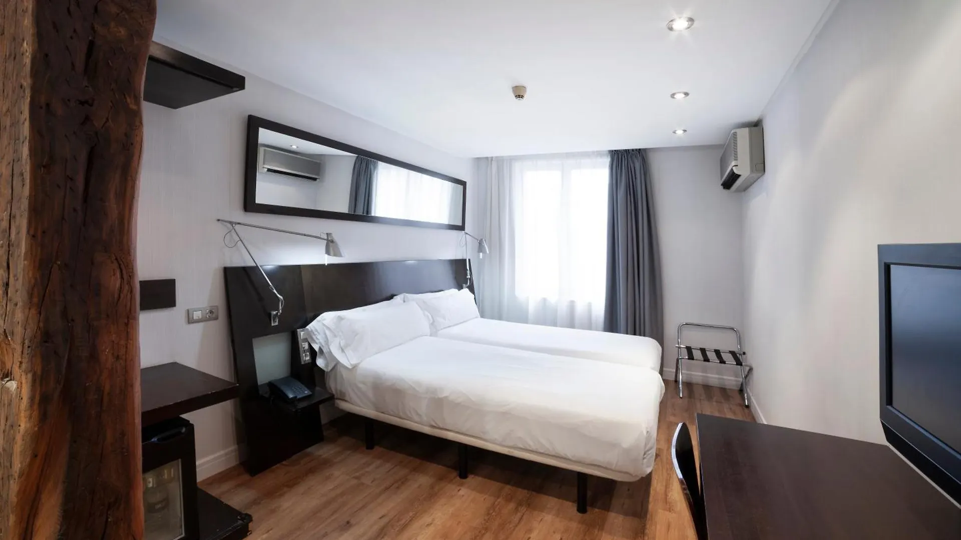 Hotel Petit Palace Arana Bilbao